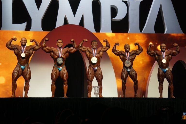 2019 Mr. Olympia 212 - 1