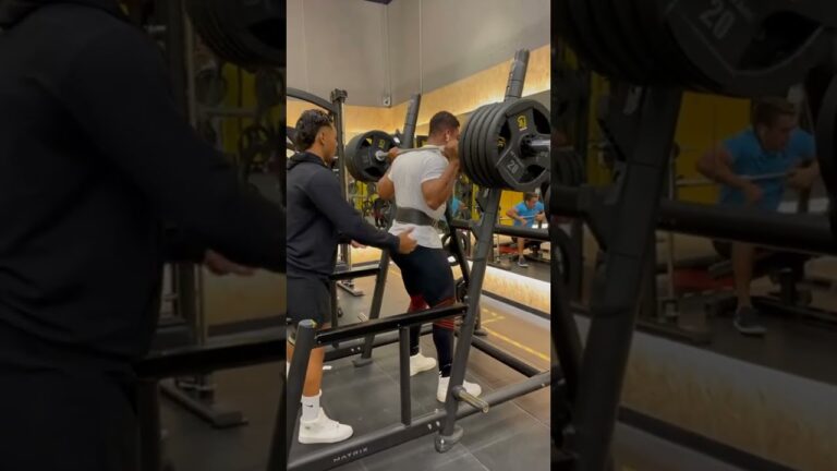 Squat 485Ibs / 220KG X 4