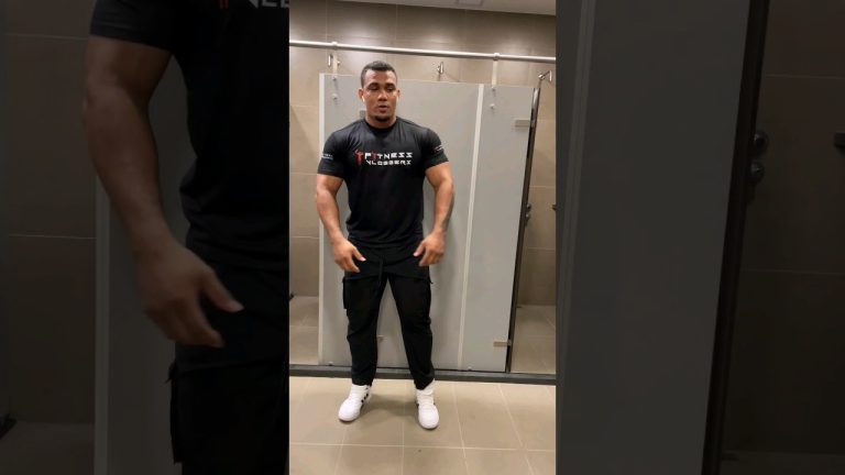 120 Kg 265 Ibs Bodybuilder   #Bodybuilder #gym #fitness #muscle #motivation #physique #flex #flexing