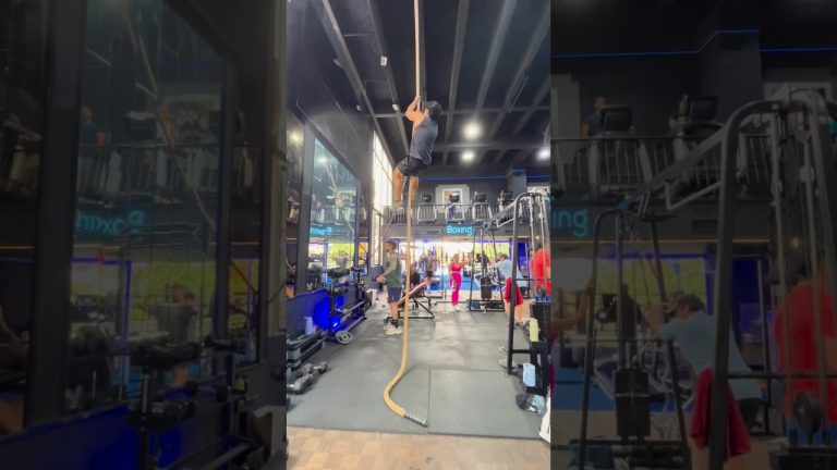 Rope Climb and Snatch #crossfit #workout #wod #snatch #climb #climbing #fitness #fitnessmotivation