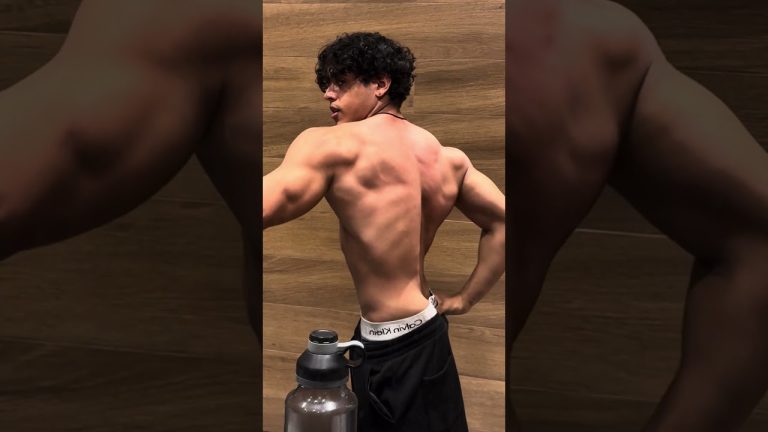 Omg bro como este men se come 5 galletas 🍪 😹 #motivation