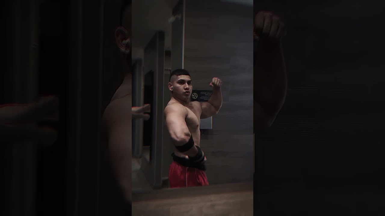Massive 93kg / 205 Ibs Bodybuilder #aesthetic #bodybuilding #motivation #viral #abs #flexing